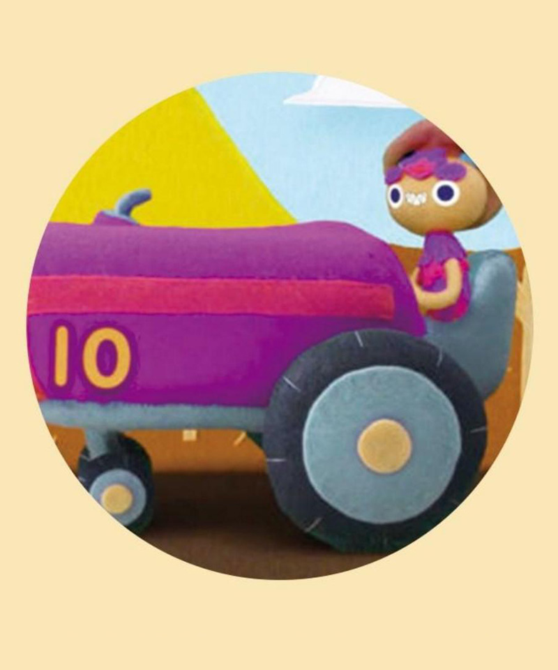10 Little Tractors